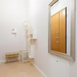Bright And Cozy Near Park, With A Huge Terrace.