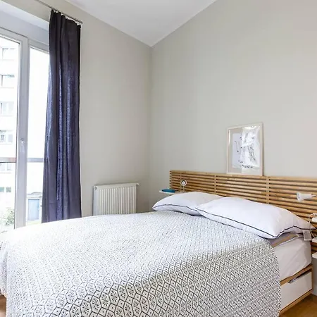 Bright And Cozy Near Park, With A Huge Terrace. Apartamento *