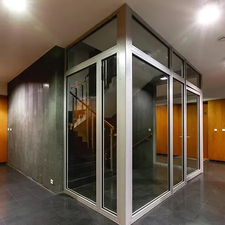 Apartamento Bright And Cozy Near Park, With A Huge Terrace. Varsóvia