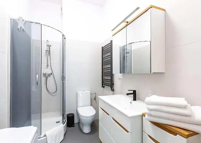 Lejlighed Bright And Cozy Near Park, With A Huge Terrace.