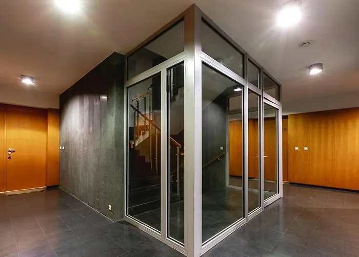 Lejlighed Bright And Cozy Near Park, With A Huge Terrace. Warszawa